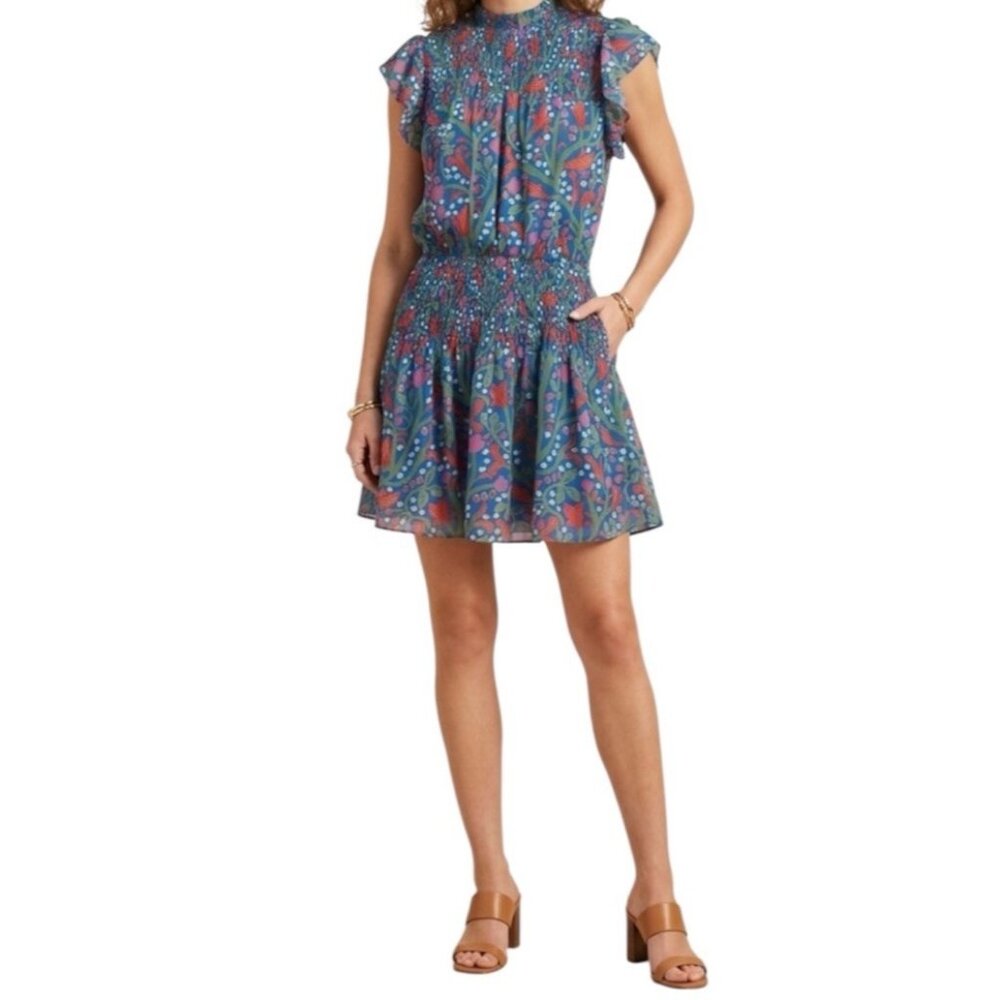 Entro Blue Floral Flutter Sleeve Smocked Waist Boho Cottagecore Dress Size Small